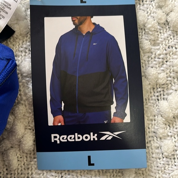 NWT REEBOK Men’s Training Jacket Size Large - Picture 6 of 10